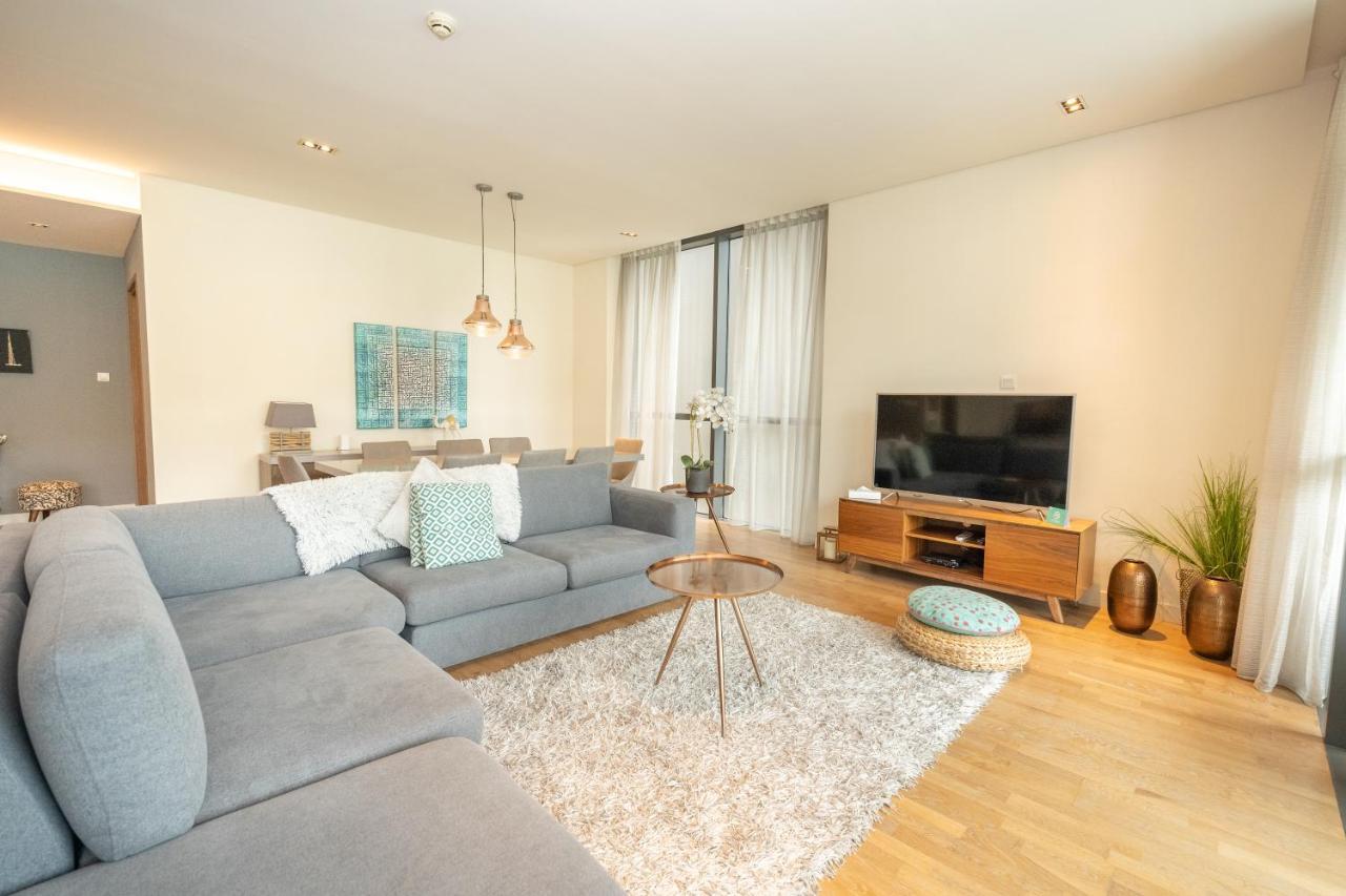 Fam Living - Walk - Urban Staycations Appartement Dubai