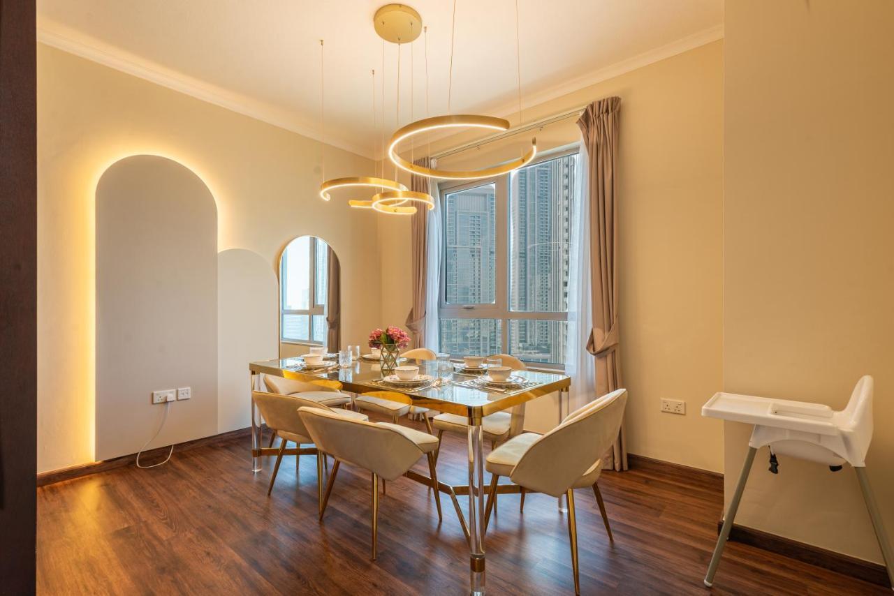 First Class 3br With Full Burj Khalifa View Apartment Dubai