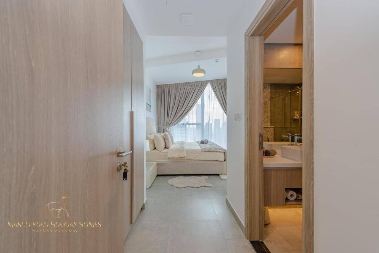 Marco Polo - Stunning 2 Bedroom With Marina Views, Huge Pool & Gym Lägenhet