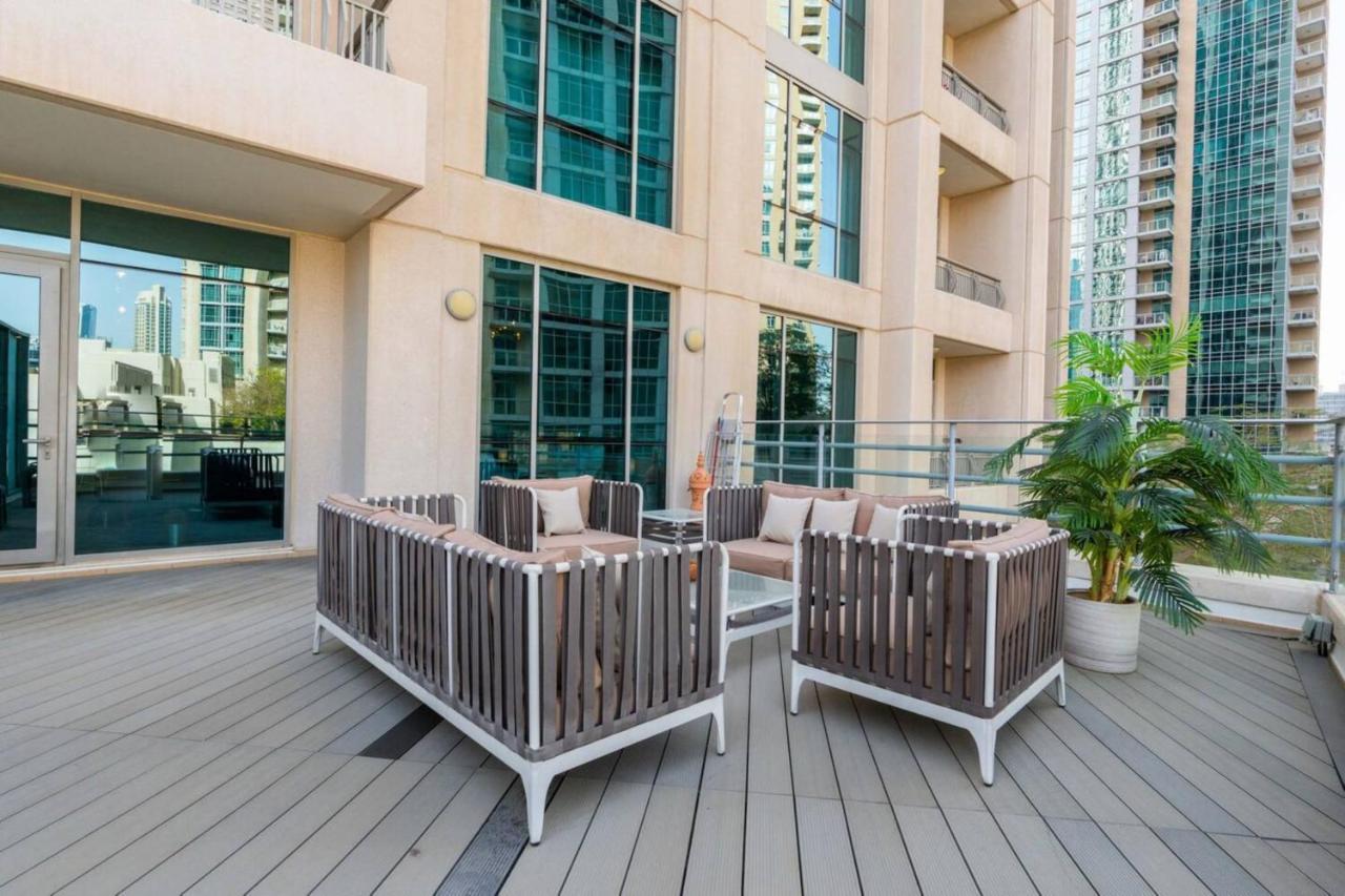 Apartamento Stylish And 1 Bd In Downtown Dubai