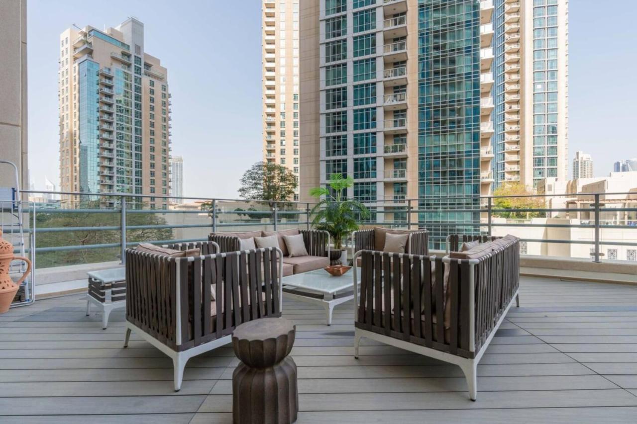 Stylish And 1 Bd In Downtown Apartamento Dubai