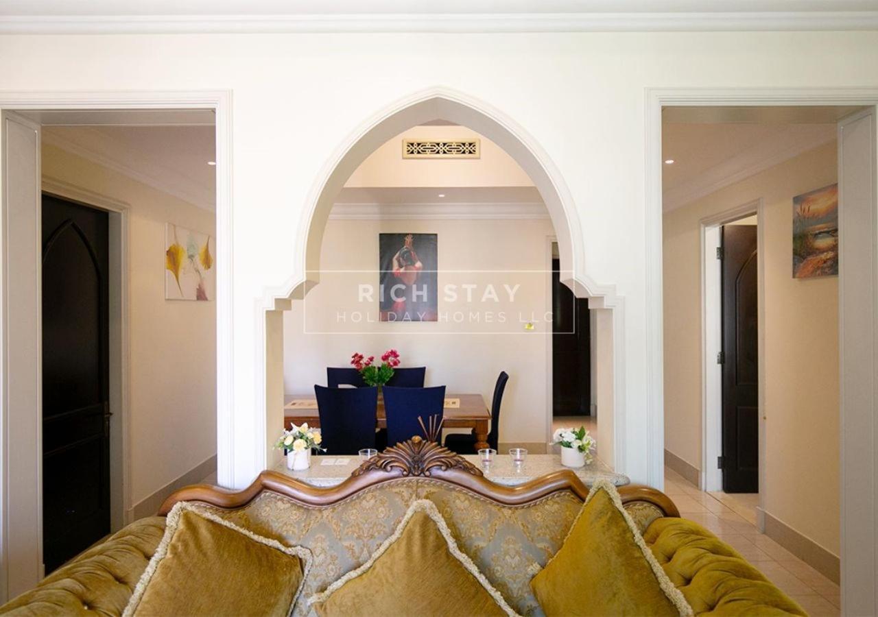 Incredible 2br Apartment, Downtown With Burj & Mall View By Rich * Dubai