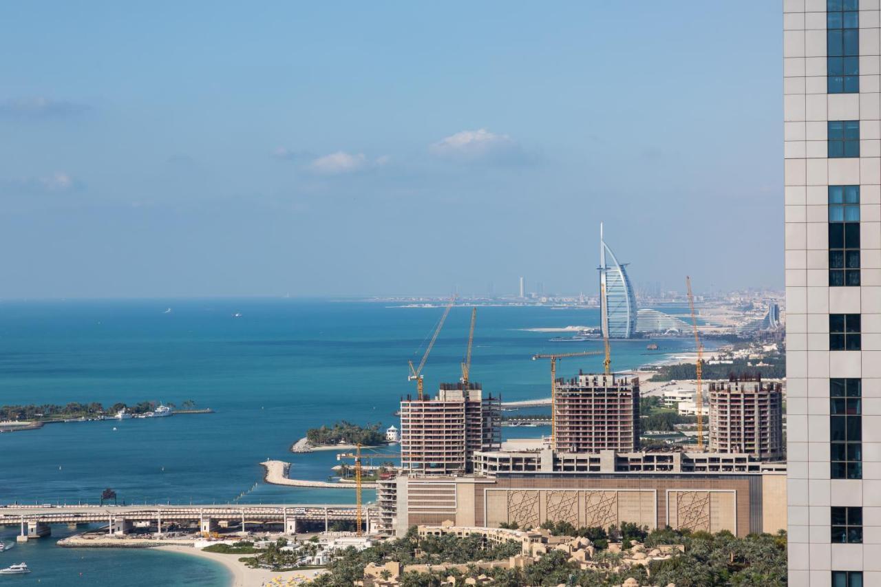 Apartamento Damac Heights Tower Apartment. Podium Level - Fendi Design. *