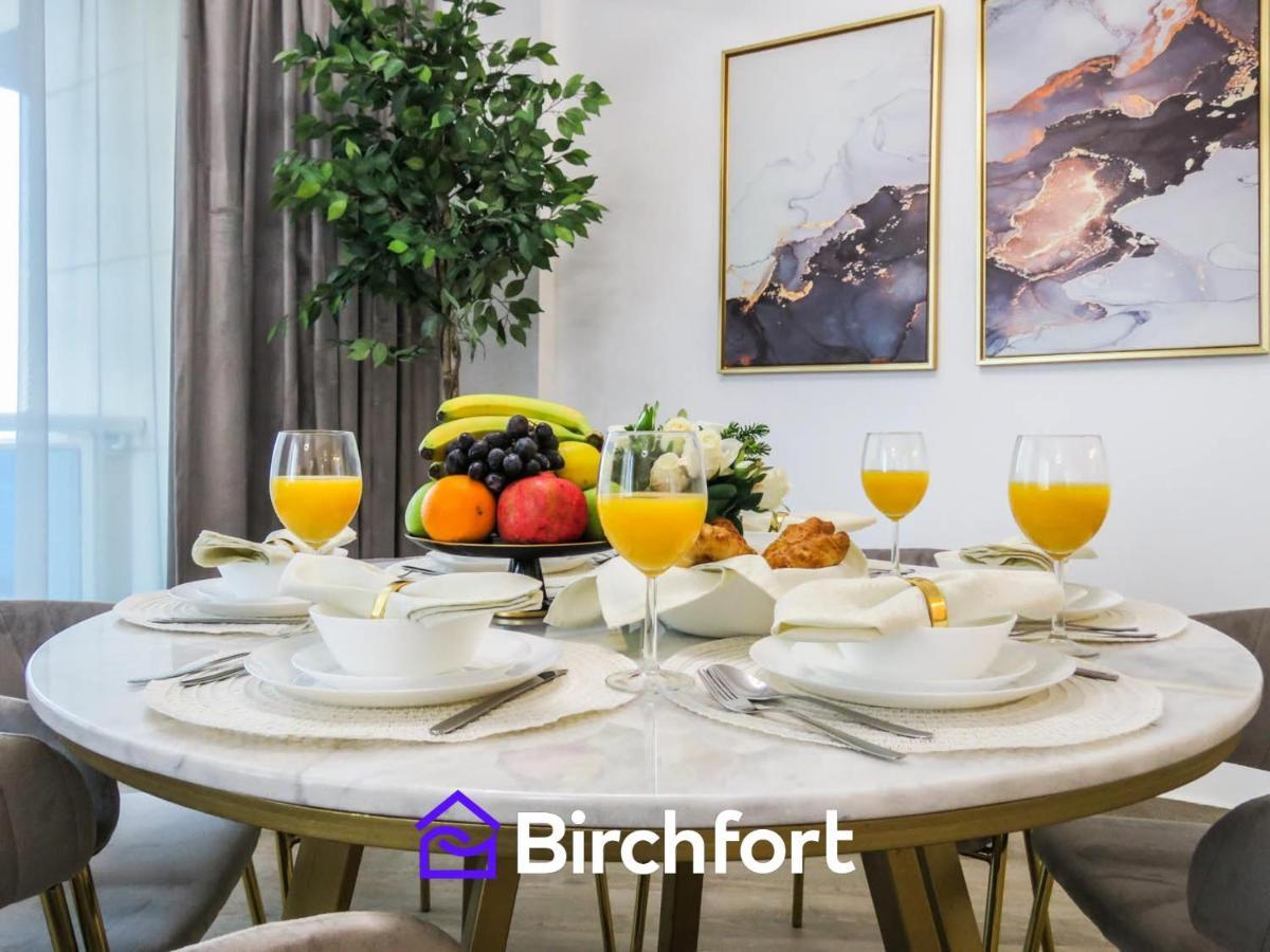 Lägenhet Birchfort - Newly Renovated Huge 2 Bedroom