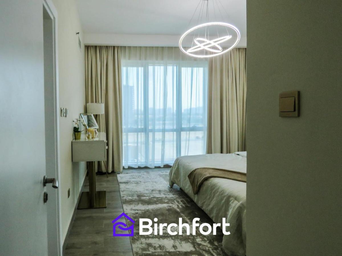 Birchfort - Newly Renovated Huge 2 Bedroom Apartamento *