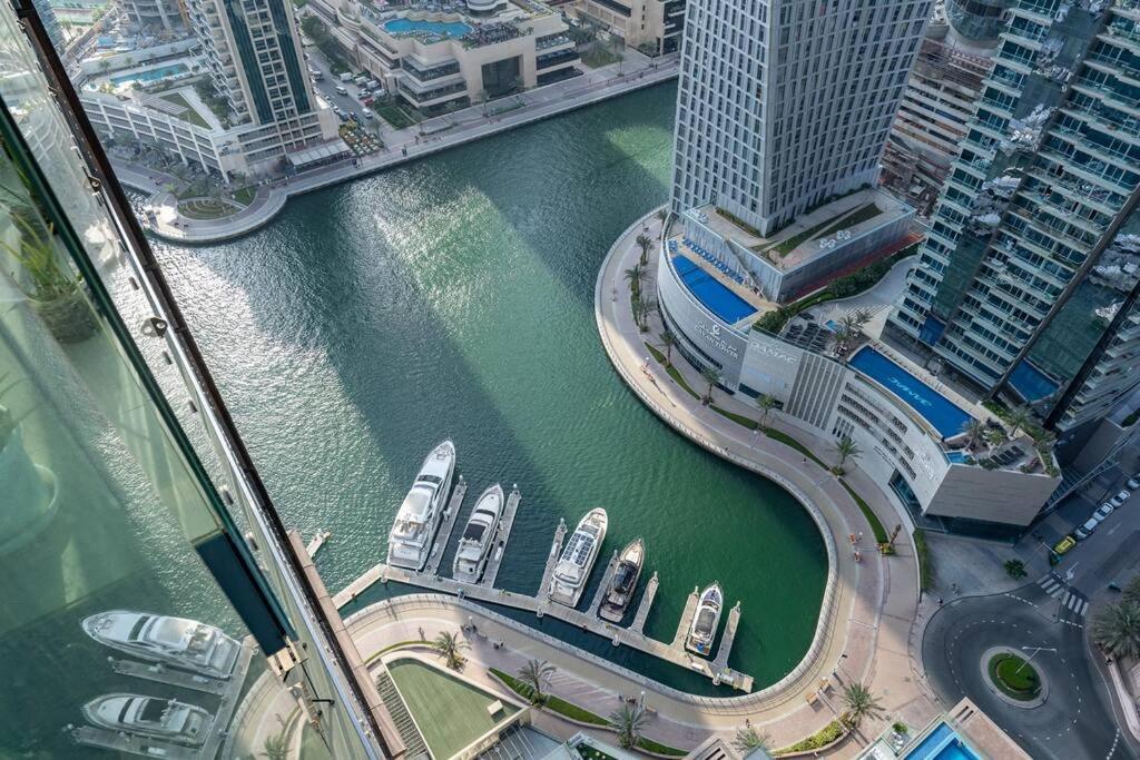 Chic Marina Gate With Japandi Interiors * Dubaï