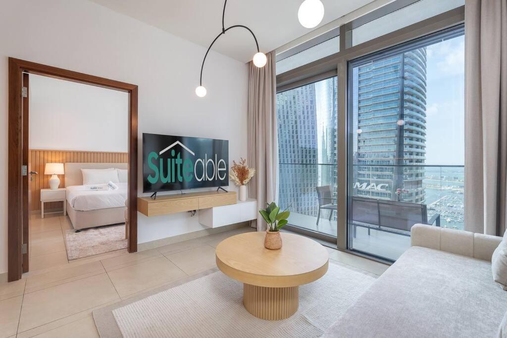Appartement Chic Marina Gate With Japandi Interiors *