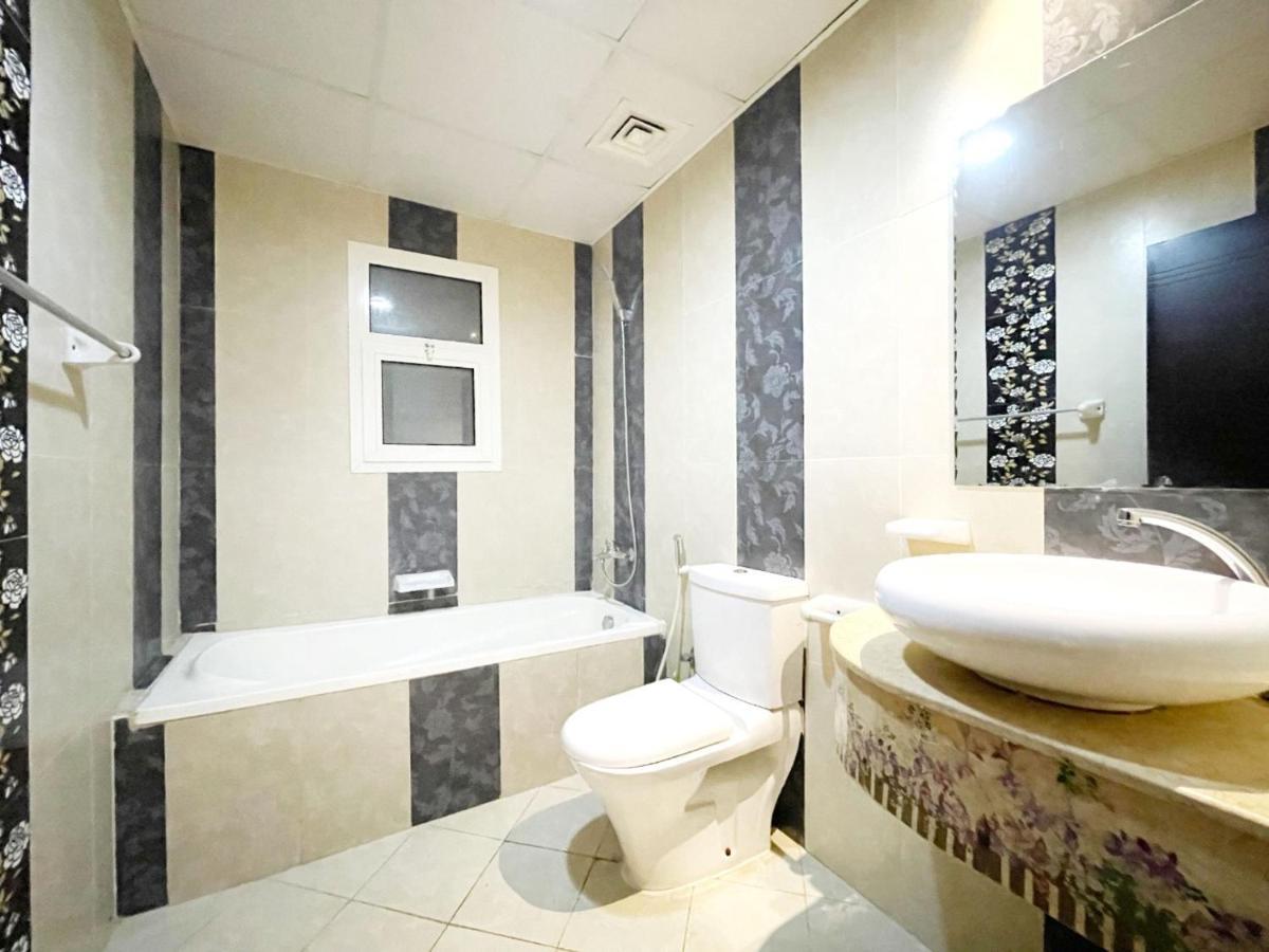 Zenith Smart - Zenith Tower A1 Dubai
