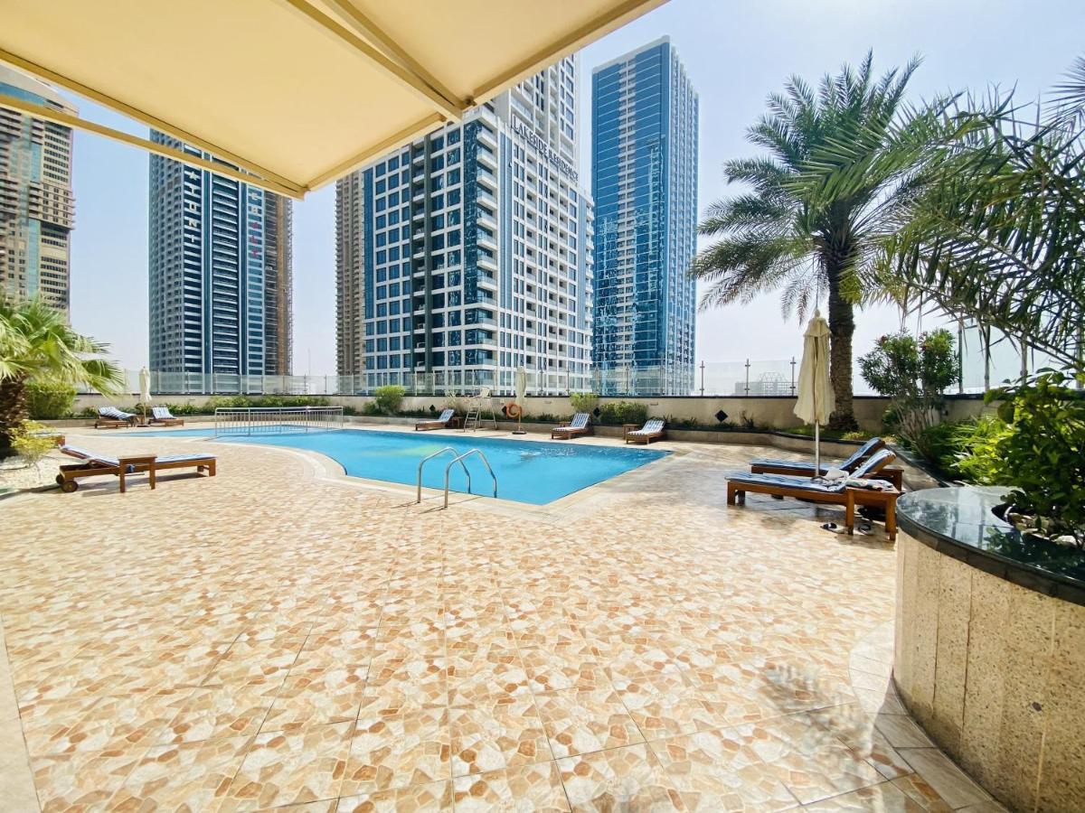 Lv13 - Elegant In View Tower Dubai