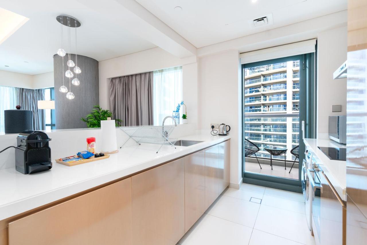 Globalstay Damac Towers By Paramount In Business Bay Apartemen Dubai