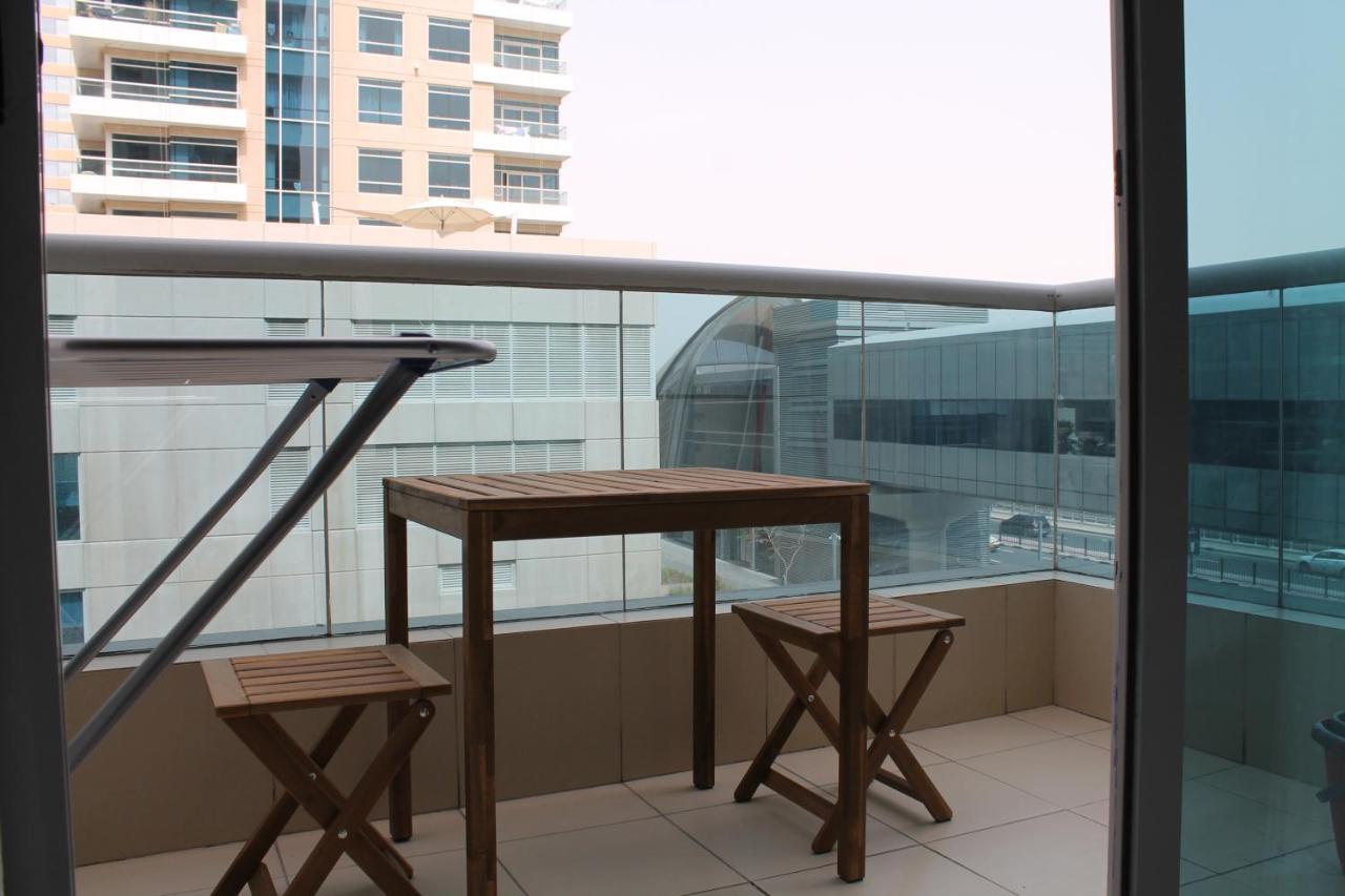 Spacious In Marina Close To Metro And Appartement Dubai