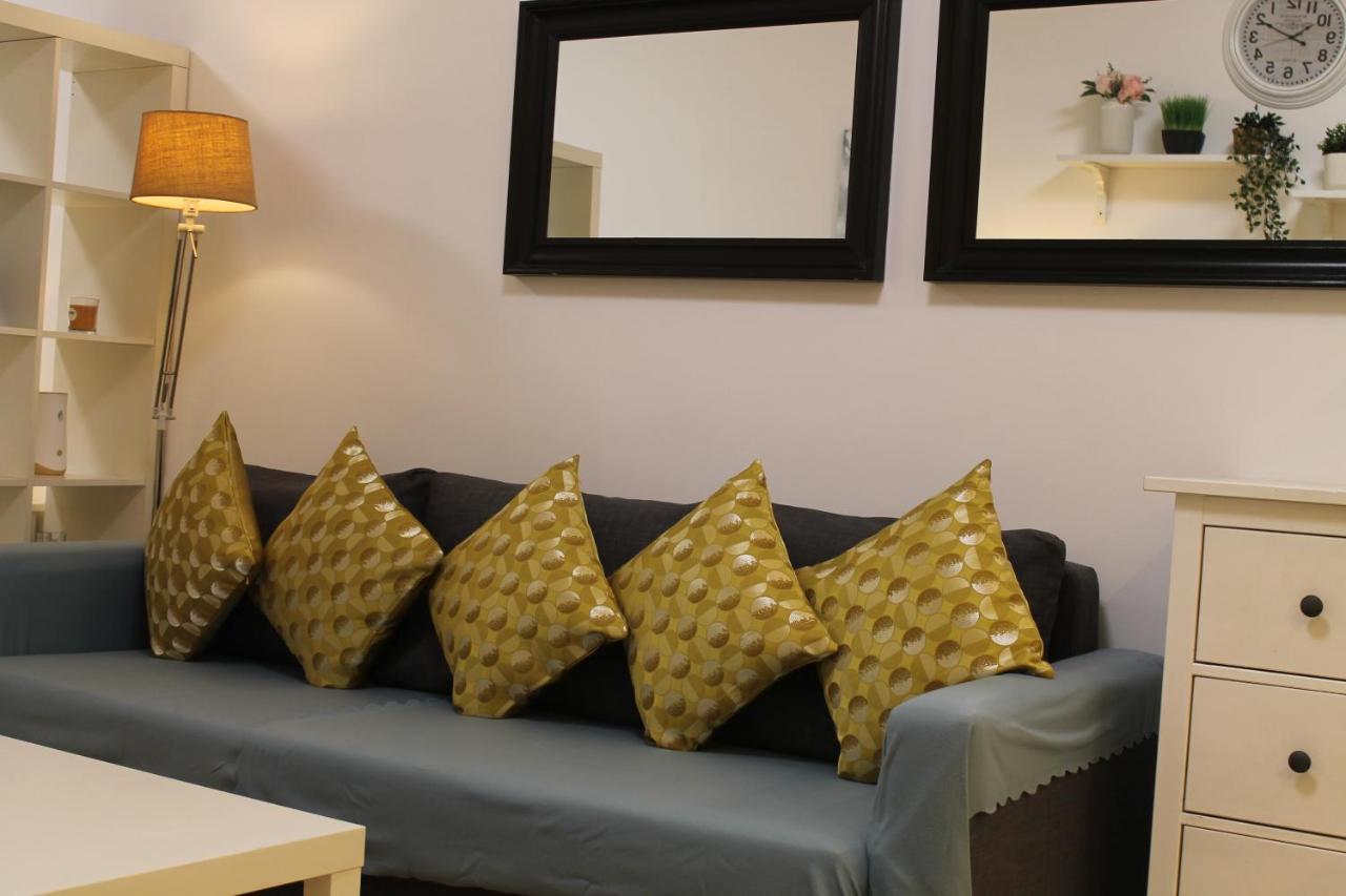 Appartement Spacious In Marina Close To Metro And