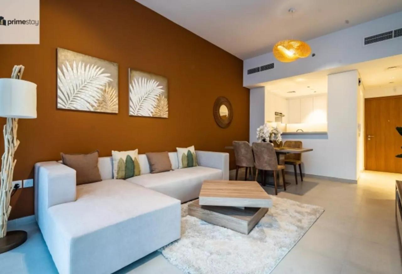 Appartement Oyo 848 209 Al Ramth 26, Remraam, - 2br Dubaï
