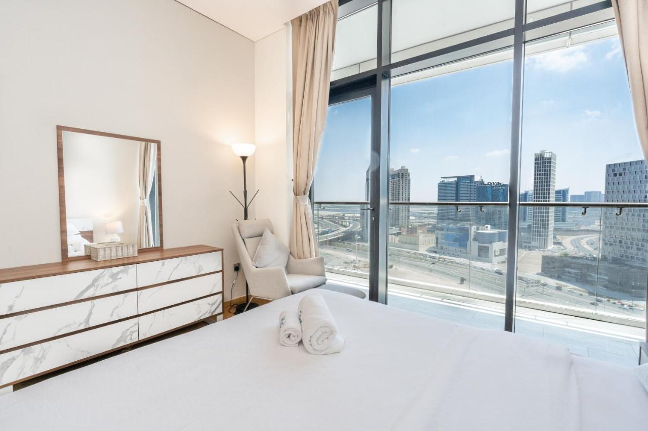 Appartamento Fam Living - Rp Heights - 3 Mins Walk To Burj Khalifa & Mall Downtown Dubai