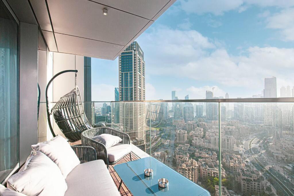 Magnificent Brand New Lux 3br With Burj/ Fnt View