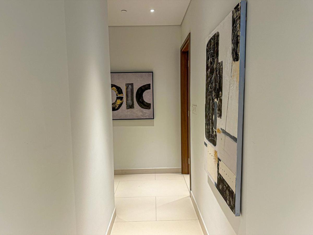 Higuests - Charming Retreat In Citywalk With Balcony And Pool Apartamento Dubai