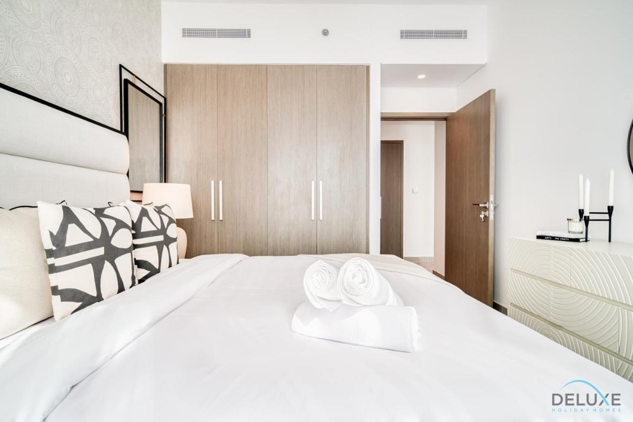 Captivating 1br At 17 Icon Bay Creek Harbour By Deluxe Homes