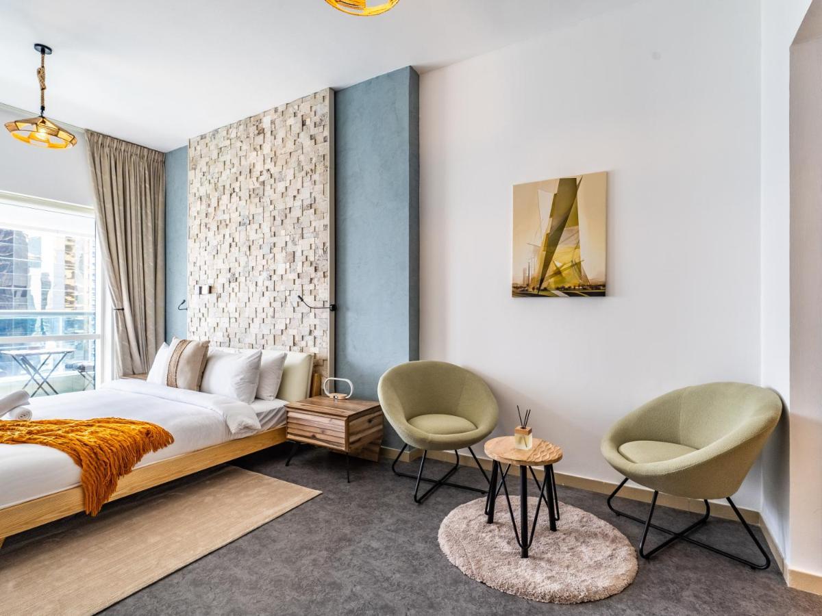 Appartement Lakeside Serenity Retreat With Soothing Views Dubaï