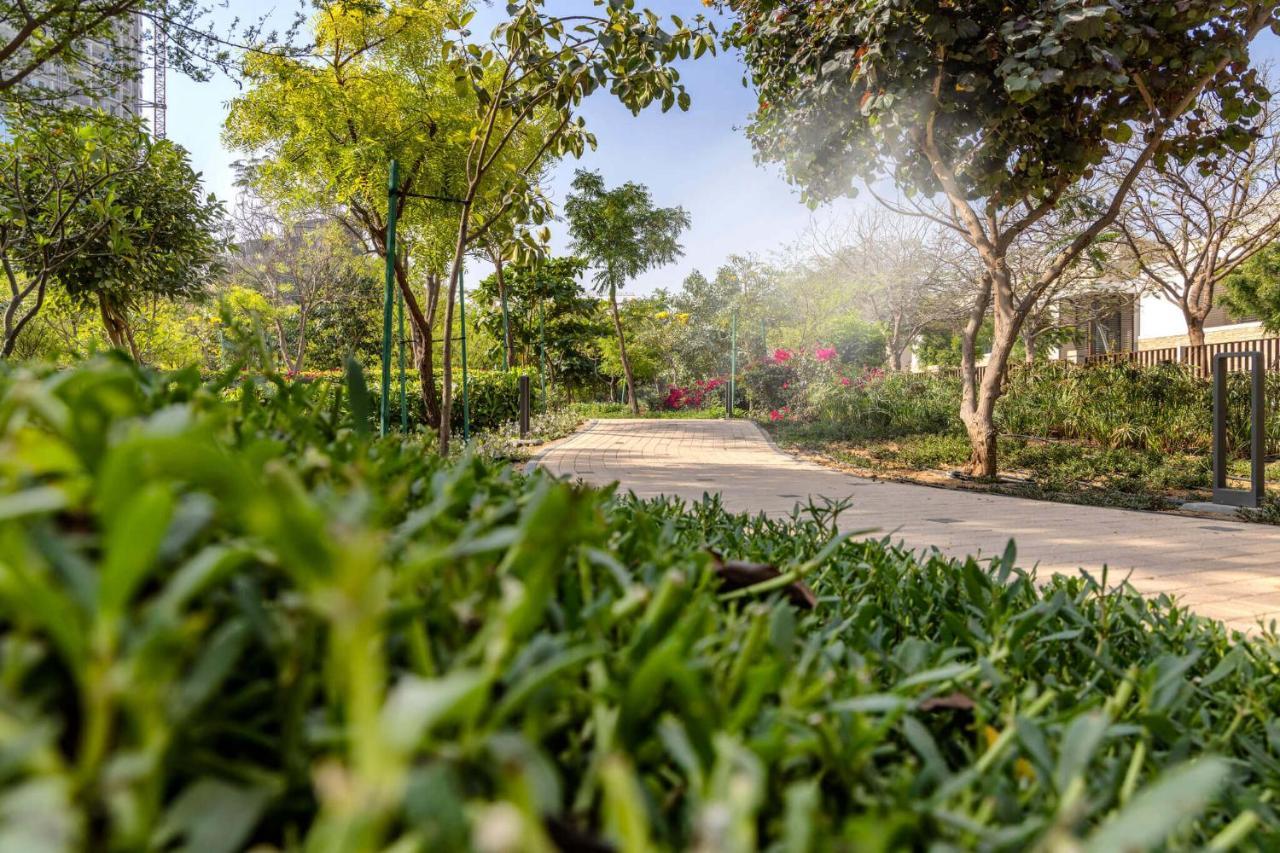 By Latinem Luxury 1br G5515 Near Burj Khalifa *