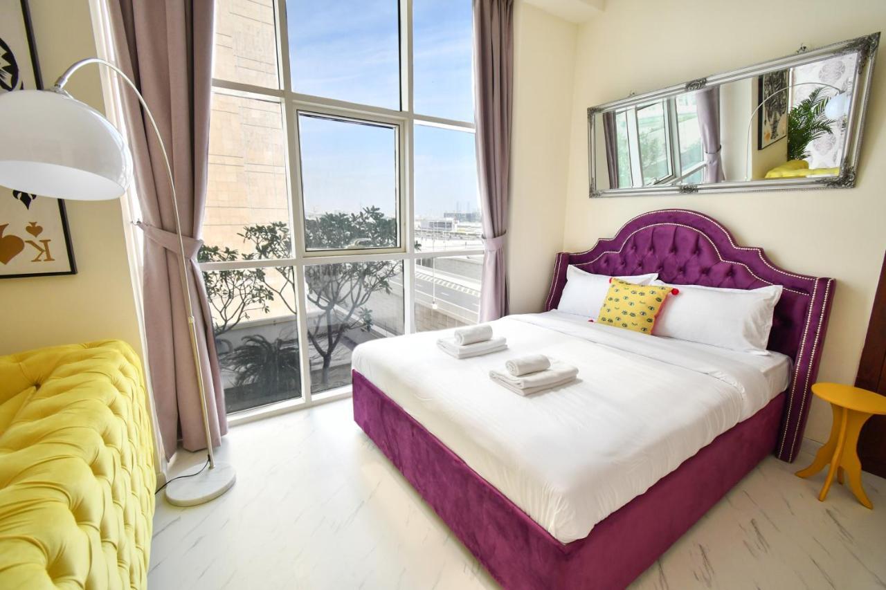 Scala Tower Chic With A Twist Dubaï