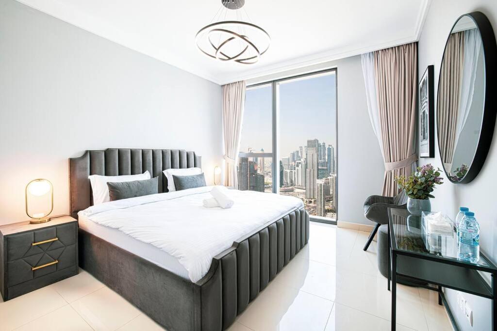 Magnificent Brand New Lux 3br Burj & Fountain View Appartement