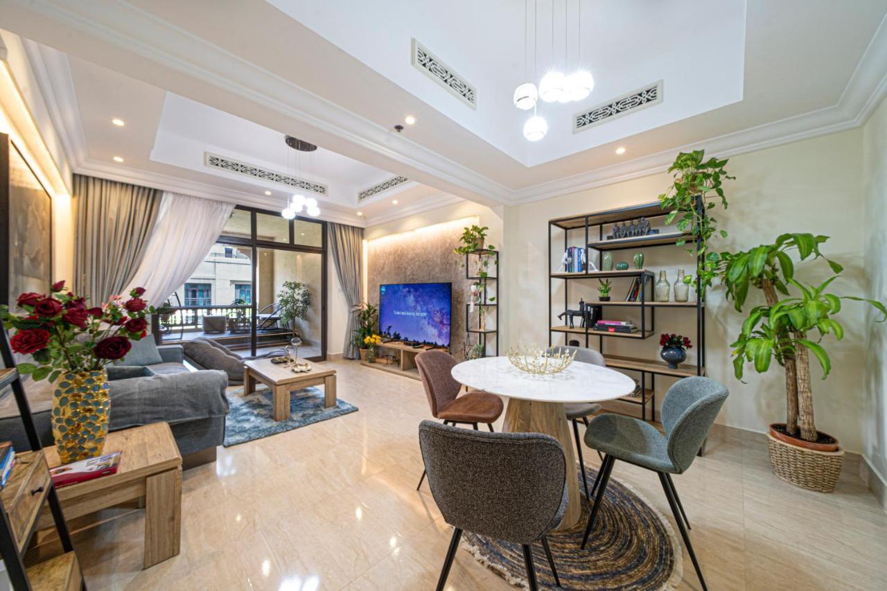 Artsy One Bed -5mins To Mall, Burjkhalifa Appartement Dubaï