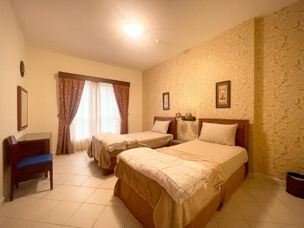 Lovely 2br Al Deyafa * Dubai