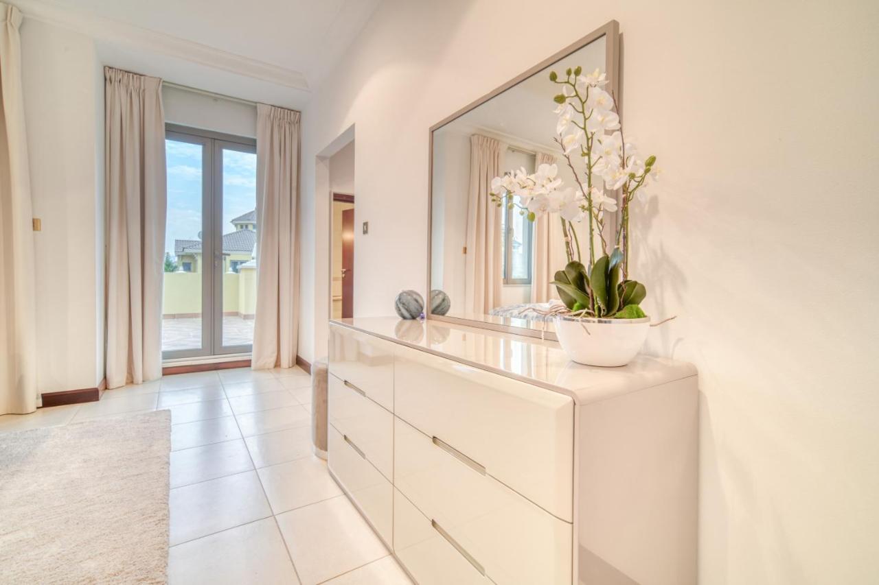 Frond E Villa, Palm Jumeirah - Mint Appartement Dubaï
