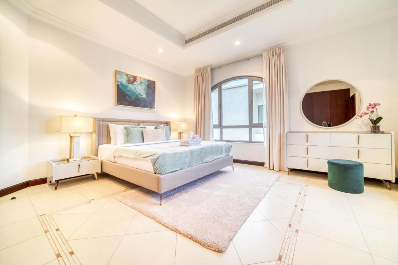 Frond E Villa, Palm Jumeirah - Mint Dubaï