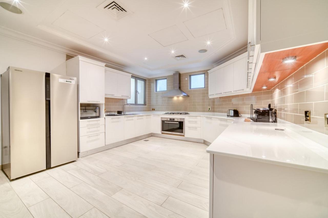 Frond E Villa, Palm Jumeirah - Mint Appartement