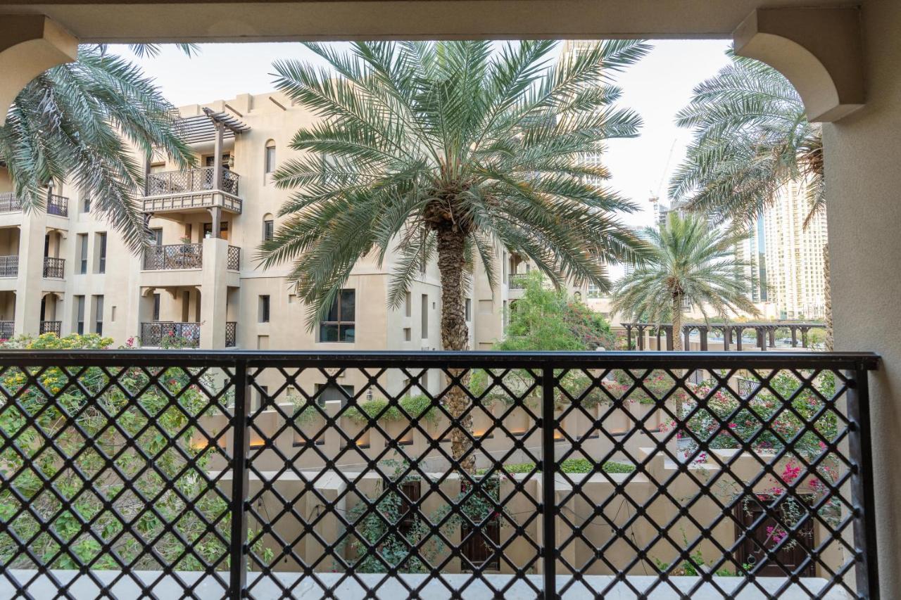 Burjside Rehan Retreat-1br Near Mall Dubai