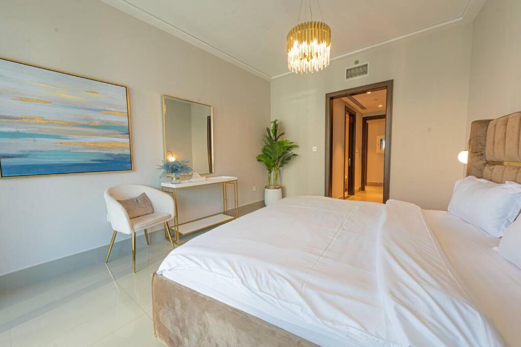 Apartemen First Class 2br With Full Burj Khalifa And Fountain View