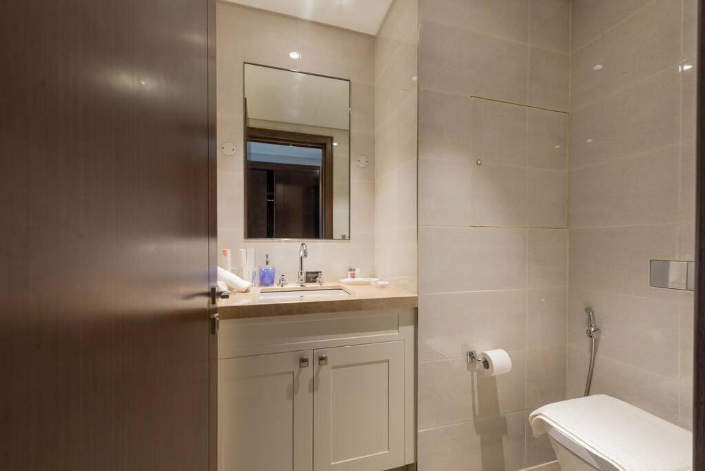 Apartemen First Class 2br With Full Burj Khalifa And Fountain View *