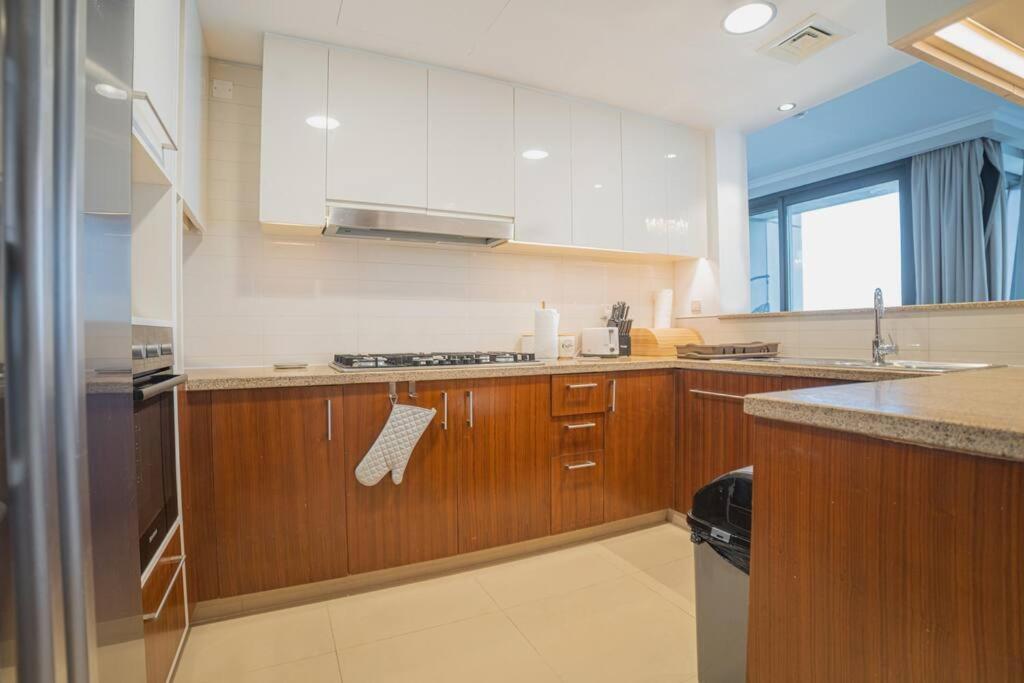 First Class 3br With Full Burj Khalifa And Fountain View Apartament Dubai