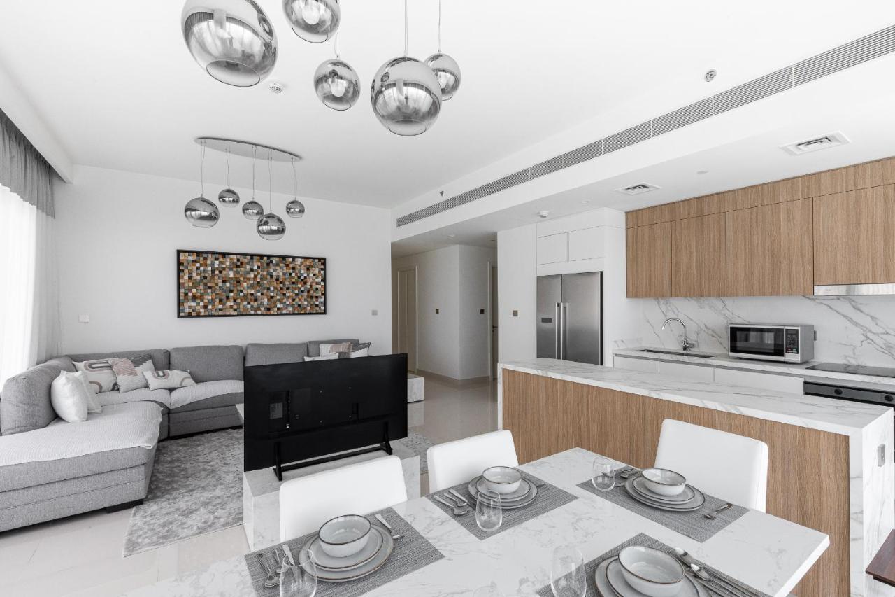 Sea View With Private Access! 3br & Maid Rm Apartamento *
