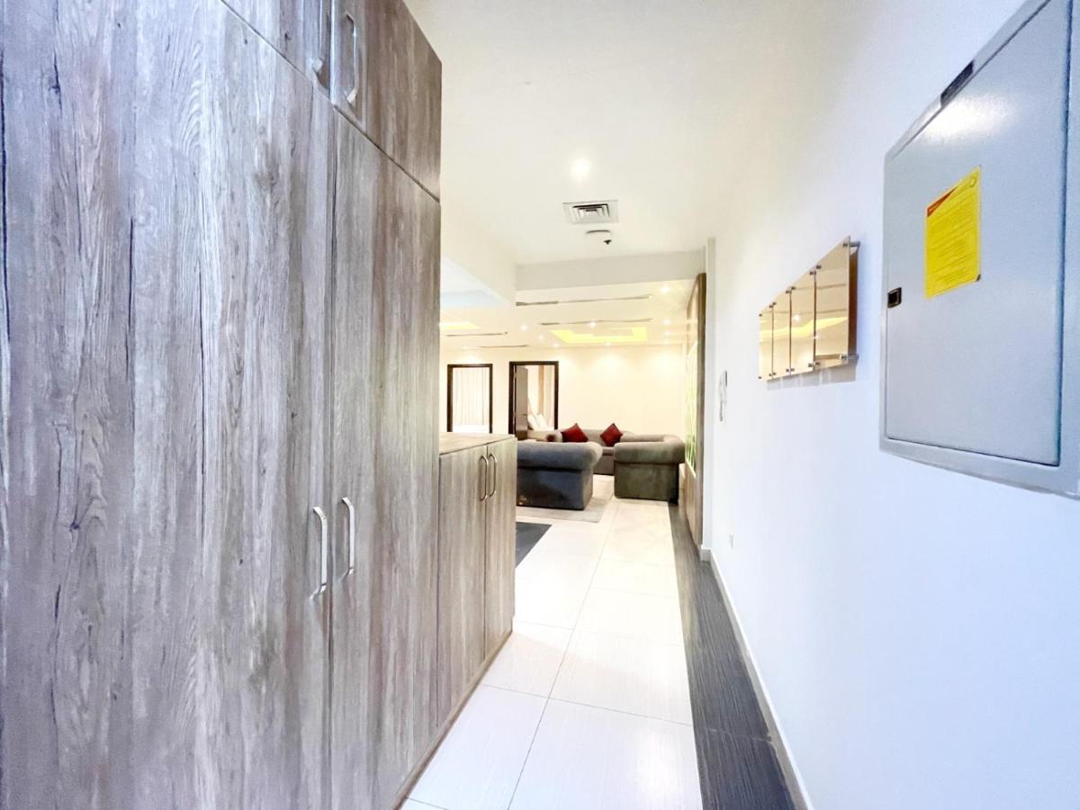 Apartemen Zenith Smart - Zenith Tower A1 Dubai