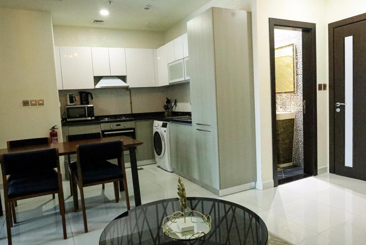 Apartamento Luxury 1 Bedroom In Miraclz Tower By Danube Properties