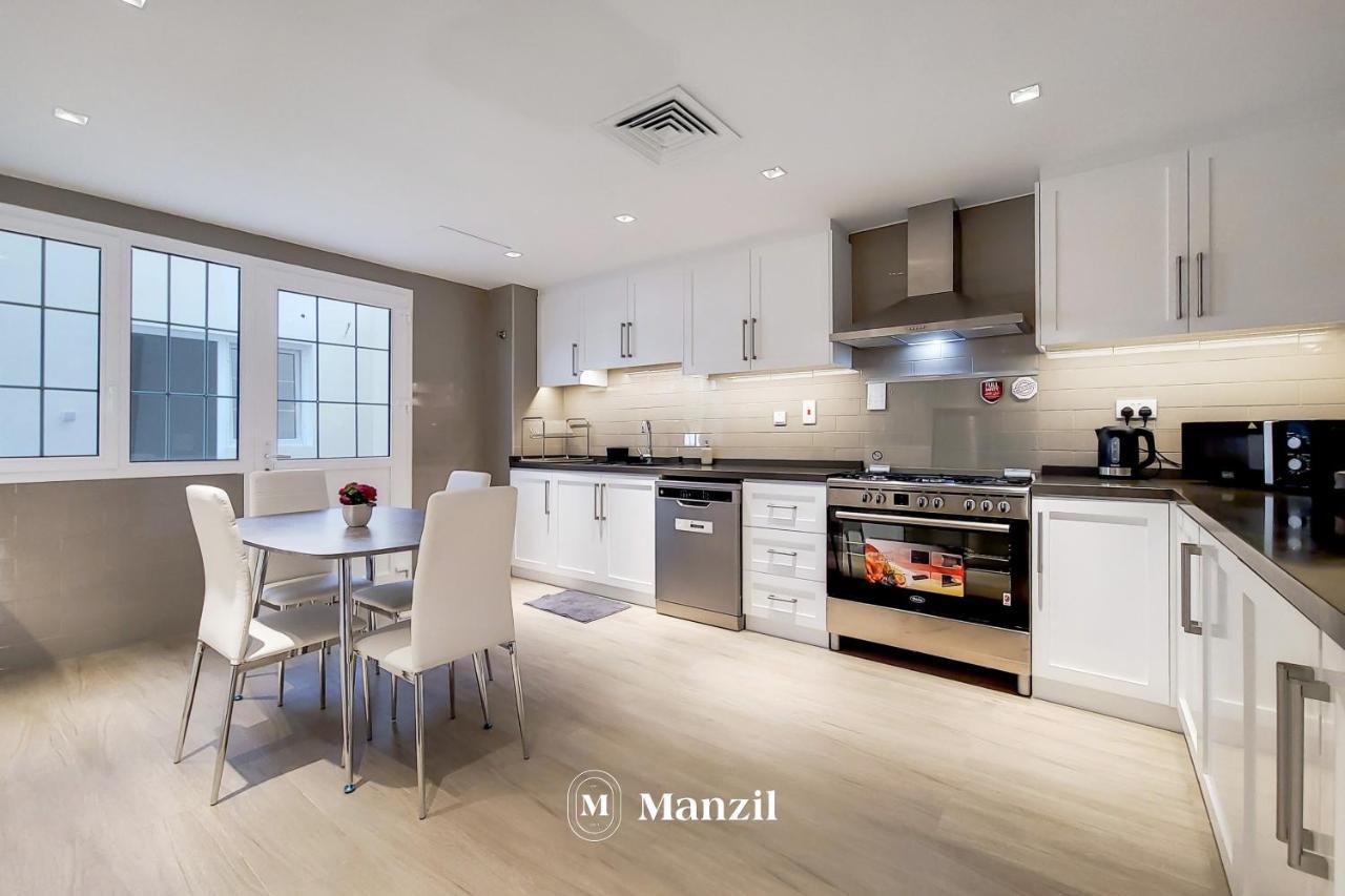 Al Bateen Residences, Luxury With Private Beach Access In Jbr By Manzil * Dubai