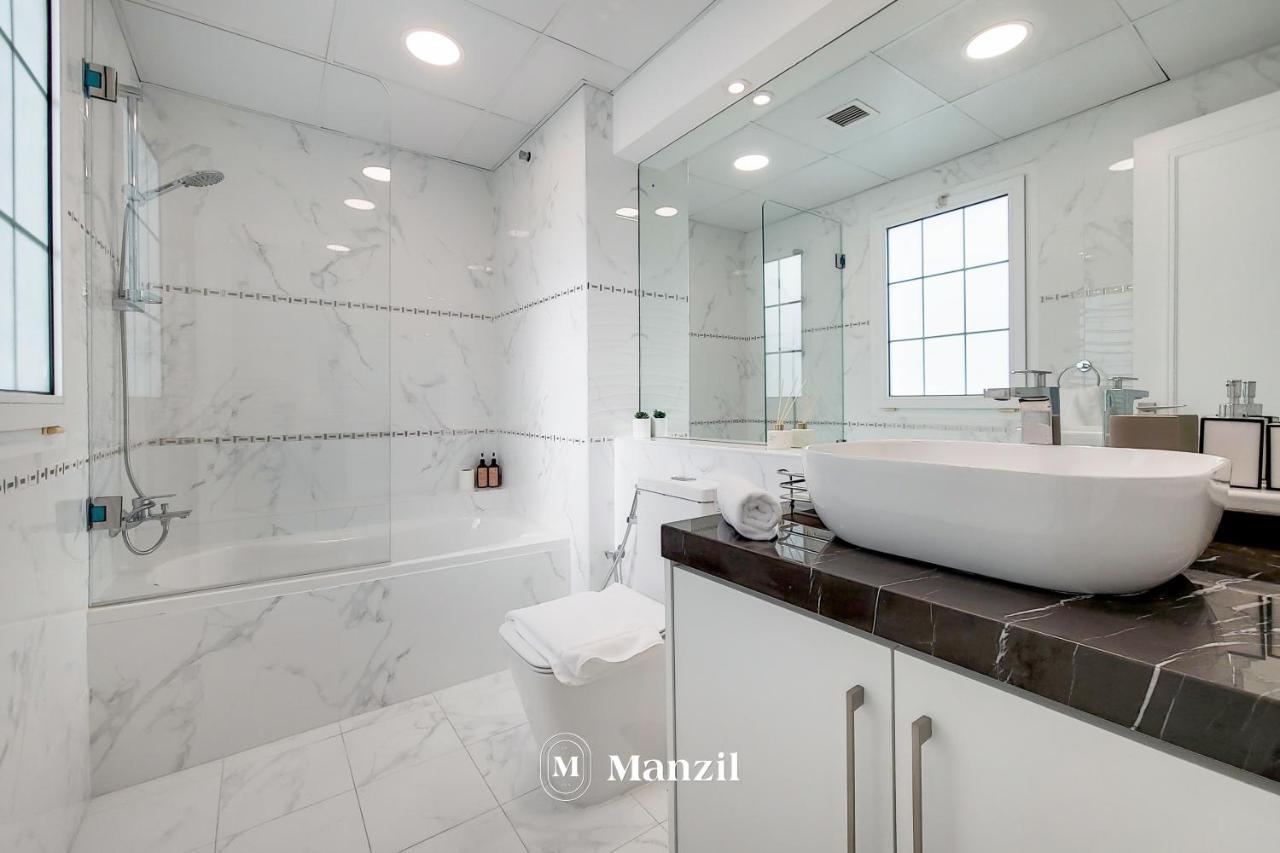 Al Bateen Residences, Luxury With Private Beach Access In Jbr By Manzil Apartment