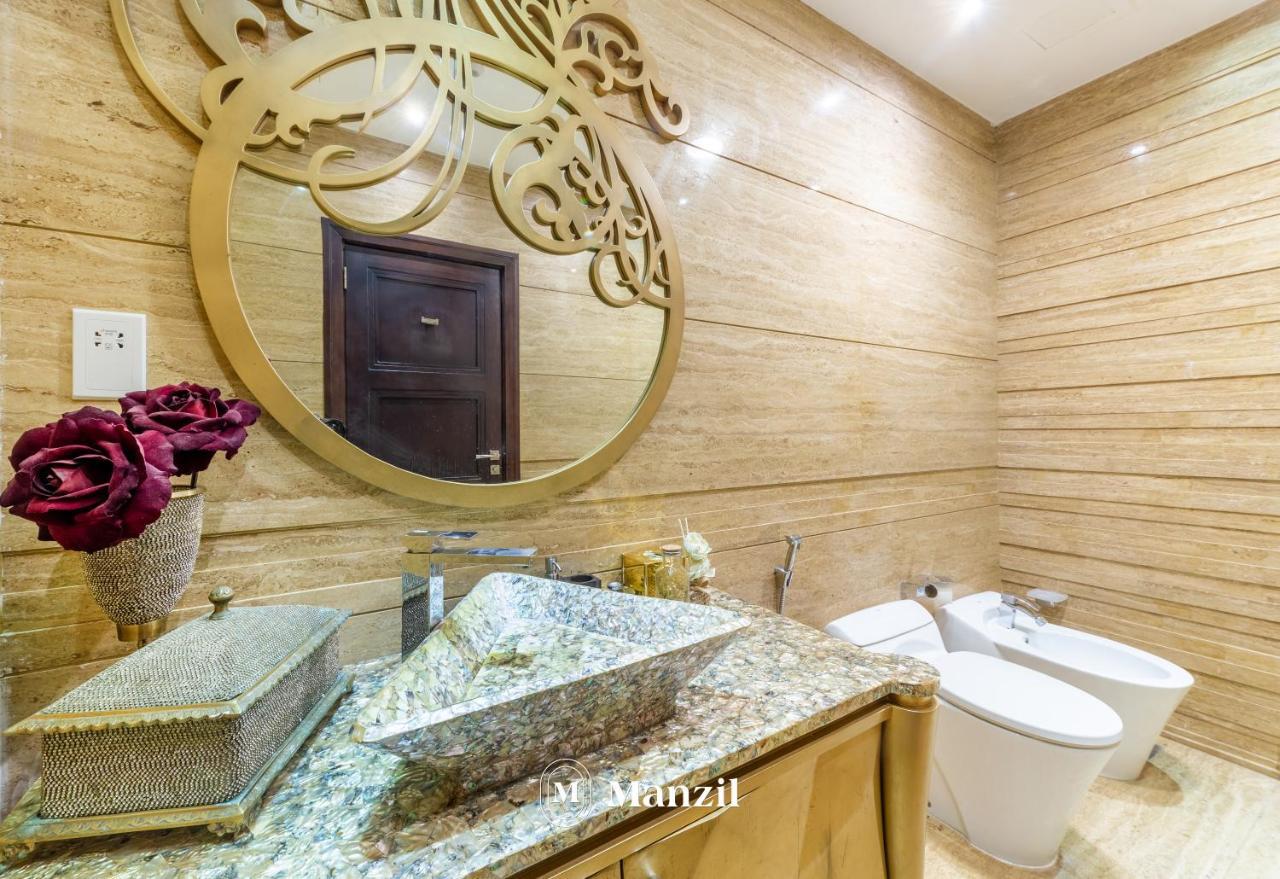 Manzil - Ultra Luxury 6br Signature With Pool, Theatre And Beach Access In Palm Jumeirah Villa Dubaï
