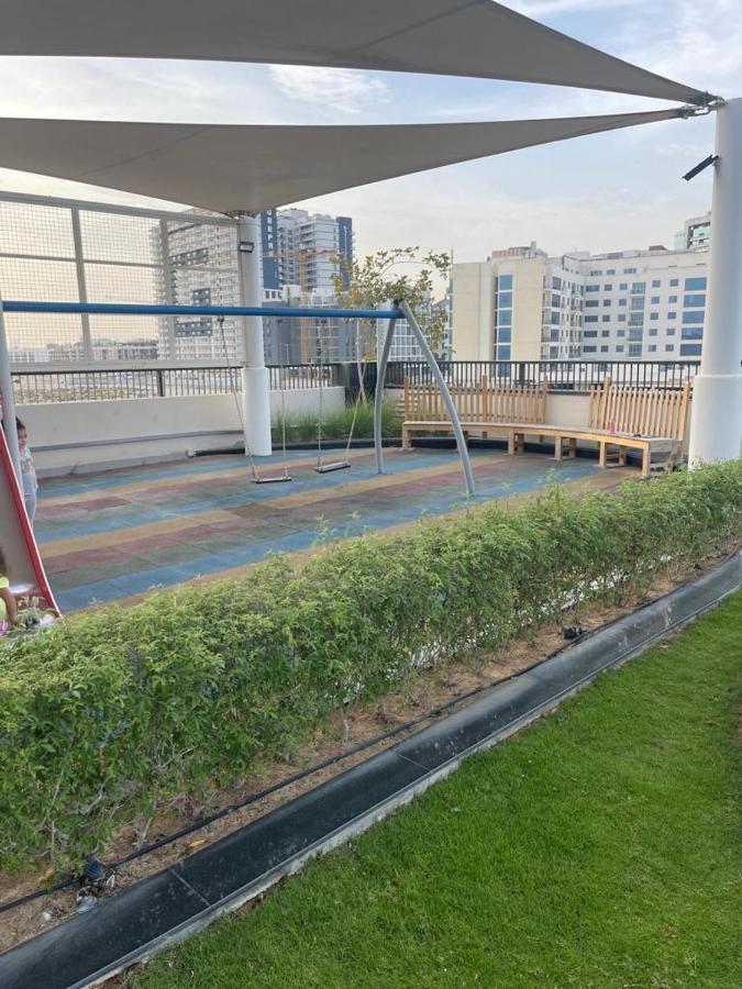 Apartamento Luxury 1 Bedroom In Miraclz Tower By Danube Properties Dubai