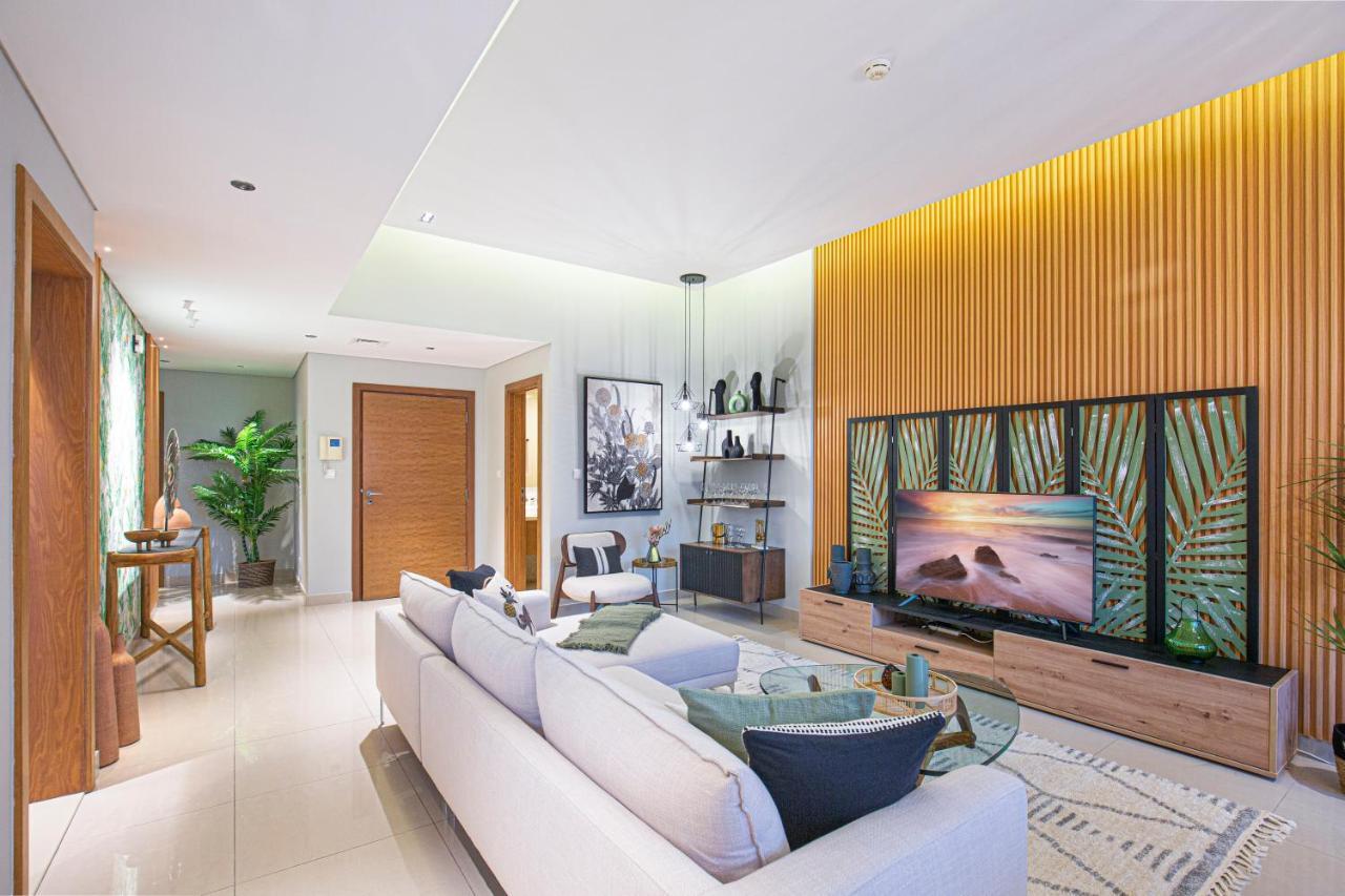 Luxury Oasis 2 Bed In Downtown 7 Mins To Mall Apartment Dubai