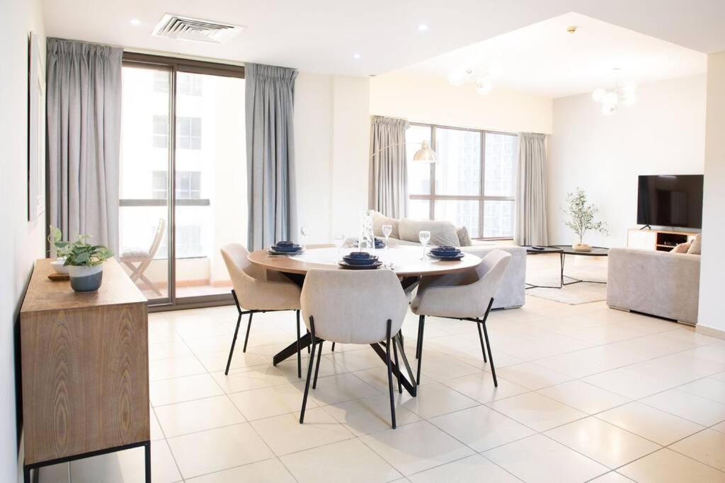 Massive 3/ 4 Bedroom In Centrum Of Jbr, Dubai! *
