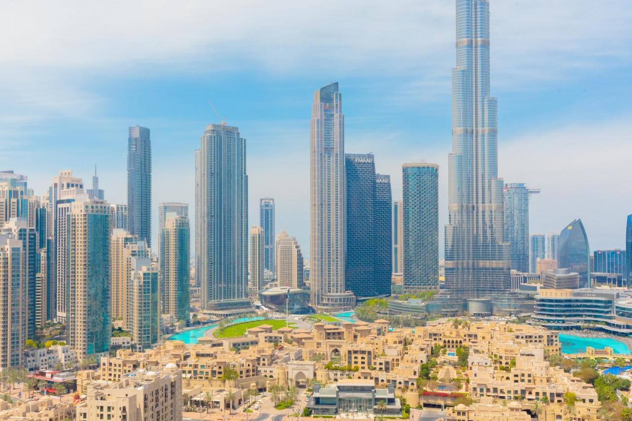 Boutique Living - Burj Views - Renovated Apartemen *