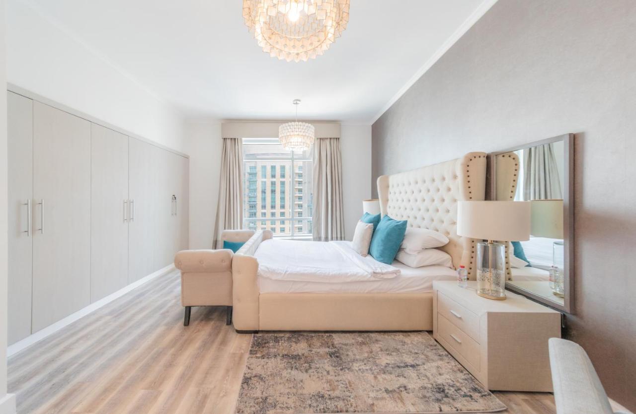 Apartemen Boutique Living - Burj Views - Renovated Dubai