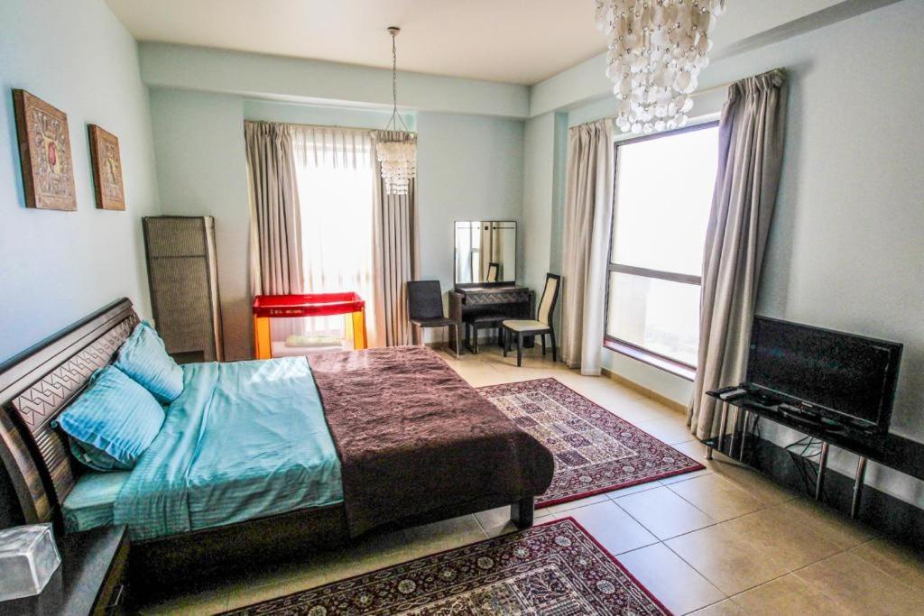 2br Jumeirah Front Appartamento Dubai
