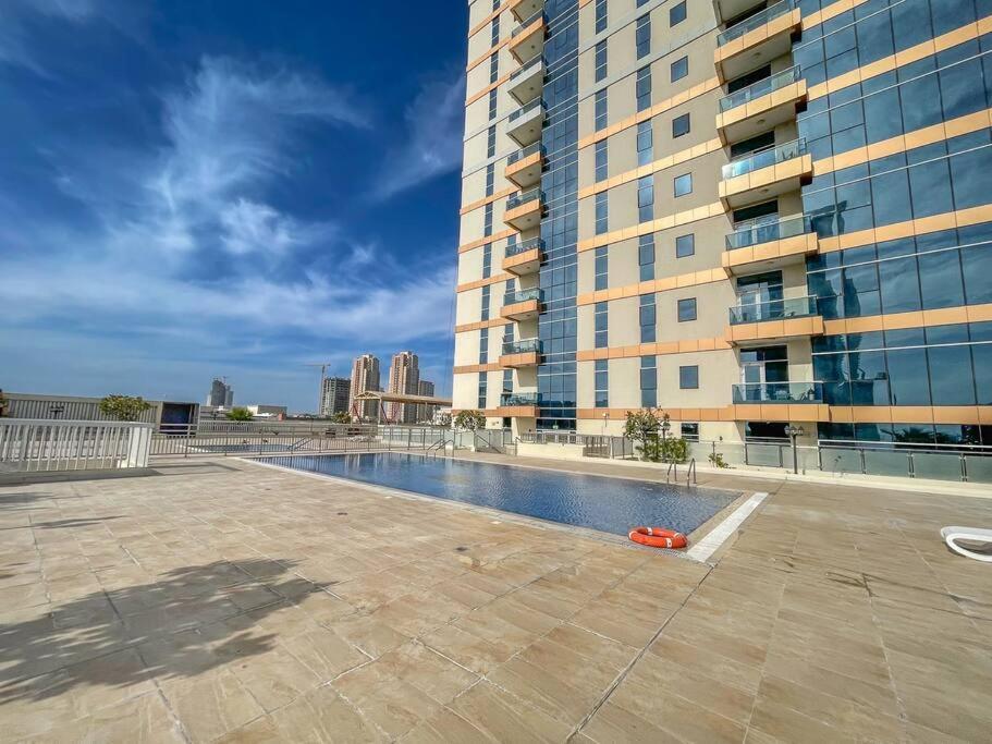 High-floor Studio With Panoramic Marina Views
