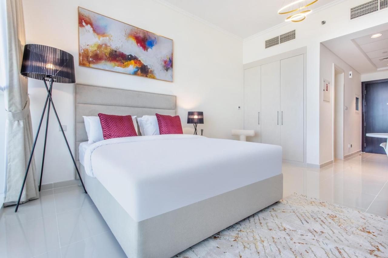 Full Golf View In Damac Hills - Host & Appartement Dubaï