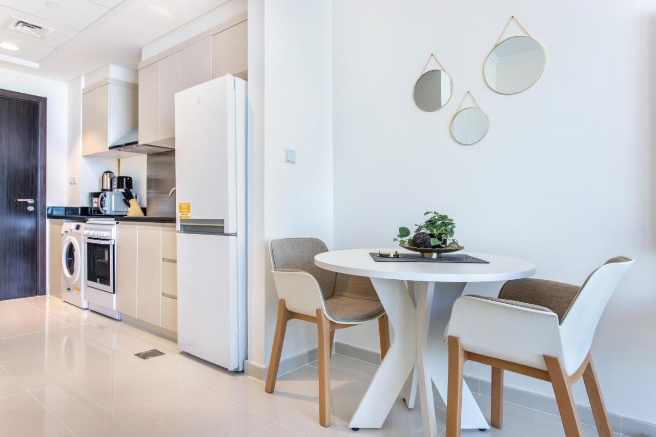 Appartement Full Golf View In Damac Hills - Host & Dubaï