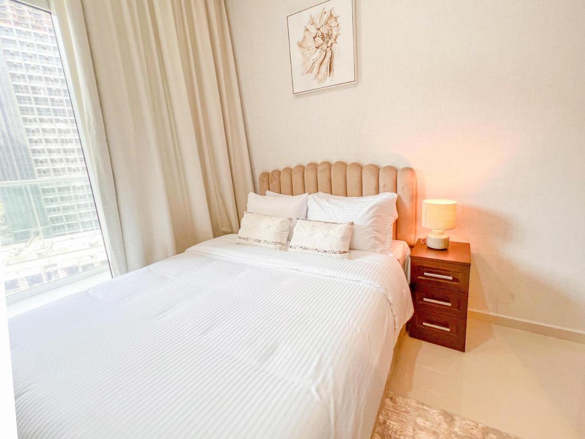 Apartemen Cosmos Living Business Bay Downtown *